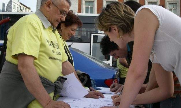 5.000 firmas contra las averías de metro