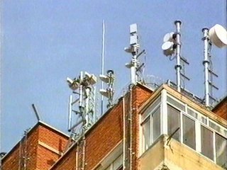 La Defensora del Pueblo rechaza presentar un recurso de inconstitucionalidad contra la ley de telecomunicaciones