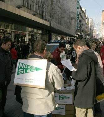 Coslada se planta en la calle Preciados