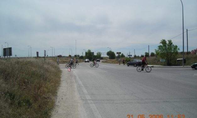 La avenida de los Rosales, una carrera de obstáculos