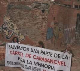 Acampada frente a la cárcel de Carabanchel para evitar la demolición de la cúpula