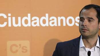 Ciudadanos, ”cómplice de la corrupción” por proponer la derogación de la ley que paralizó la operación Calderón