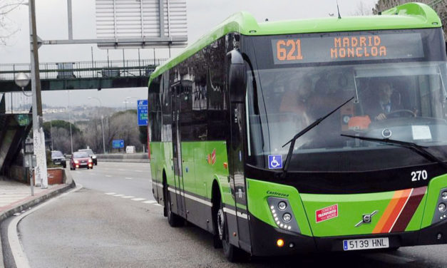 La Comunidad de Madrid suprime paradas de autobús esenciales en Aravaca