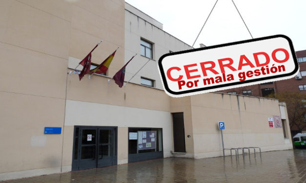 La asociación vecinal AFUVEVA pide la reapertura inmediata de la biblioteca de Valdebernardo