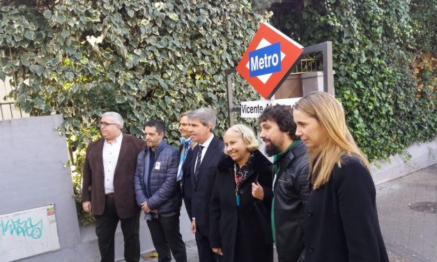 La AV El Organillo consigue que la parada de Metro Metropolitano pase a denominarse de Vicente Aleixandre