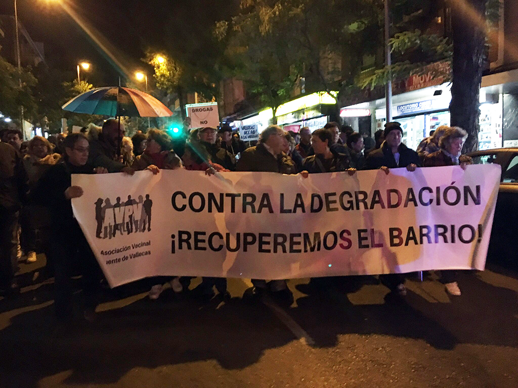 El movimiento vecinal de Vallecas llama “a la unidad de los vecinos y a la defensa de la dignidad de nuestros barrios”