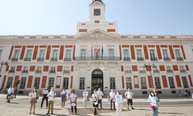 Plataformas, organizaciones sociales y sindicatos se unen para defender y mejorar la sanidad pública madrileña