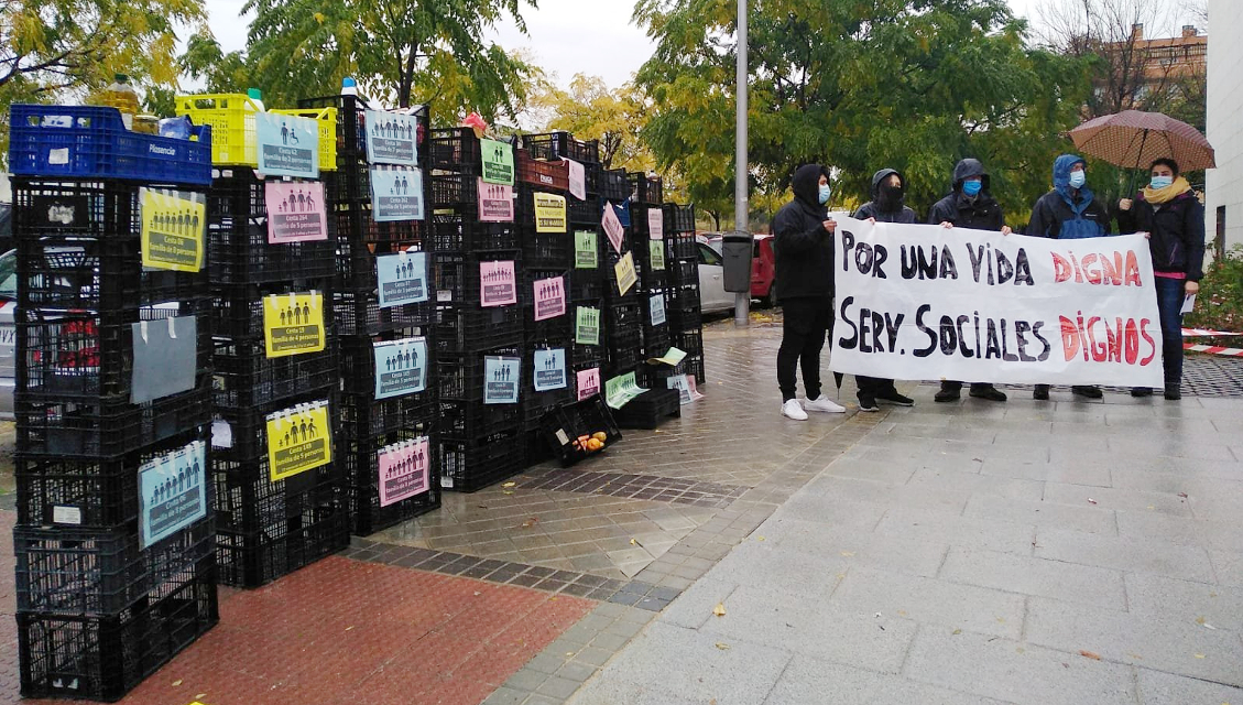 Redes vecinales de Carabanchel reclaman a la Junta de Distrito que atienda a las familias vulnerables