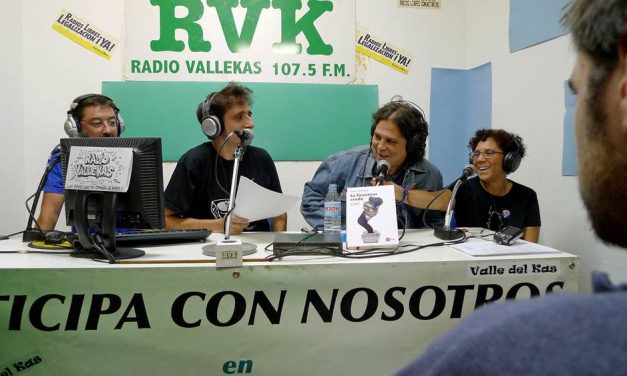 “Nos echan, no nos callan”: la Comunidad de Madrid desaloja a Radio Vallekas por no poder pagar un alquiler de 1.400 euros