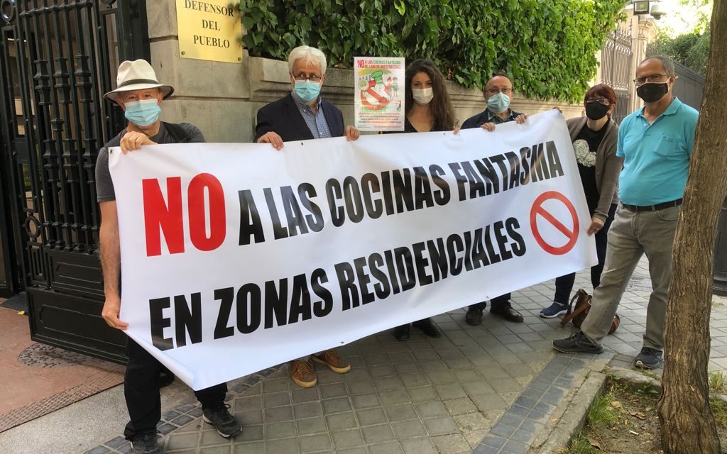 La Federación Vecinal pide al Defensor del Pueblo que intervenga para que el Ayuntamiento de Madrid ponga coto a las cocinas fantasma