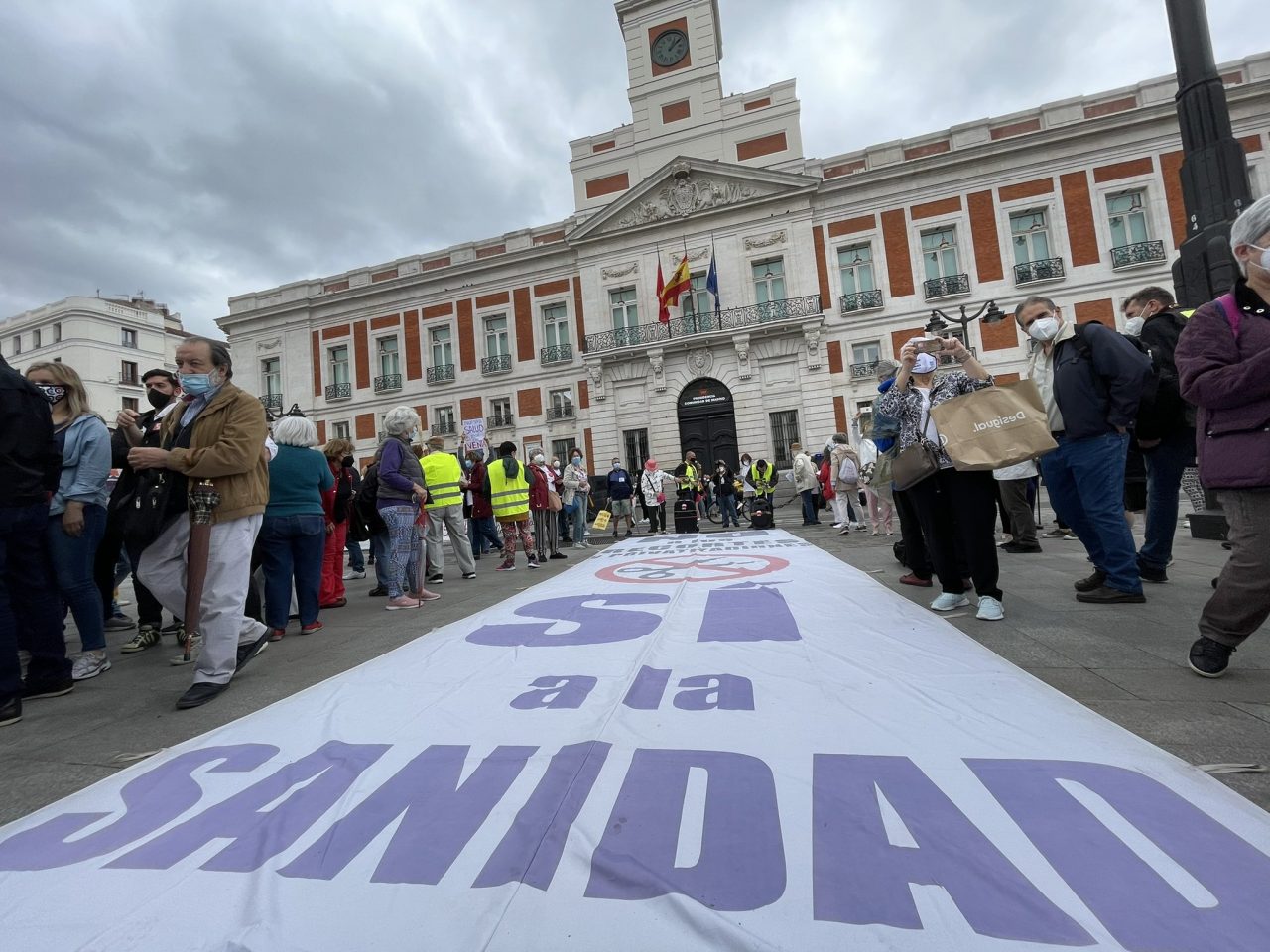 El domingo 20 vuelve la Marea Blanca con una manifestación contra la Ley Ómnibus