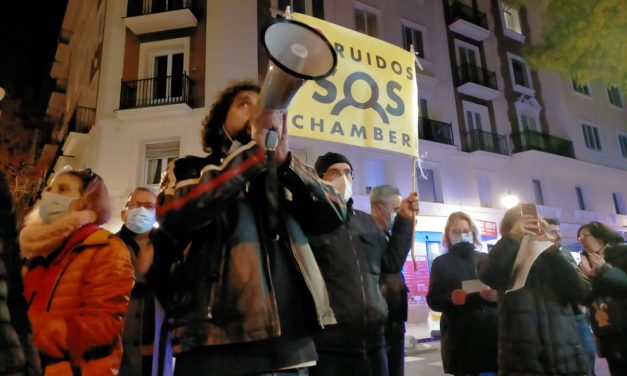Nueva protesta vecinal en Ponzano, la “zona cero” del descontrol de las terrazas