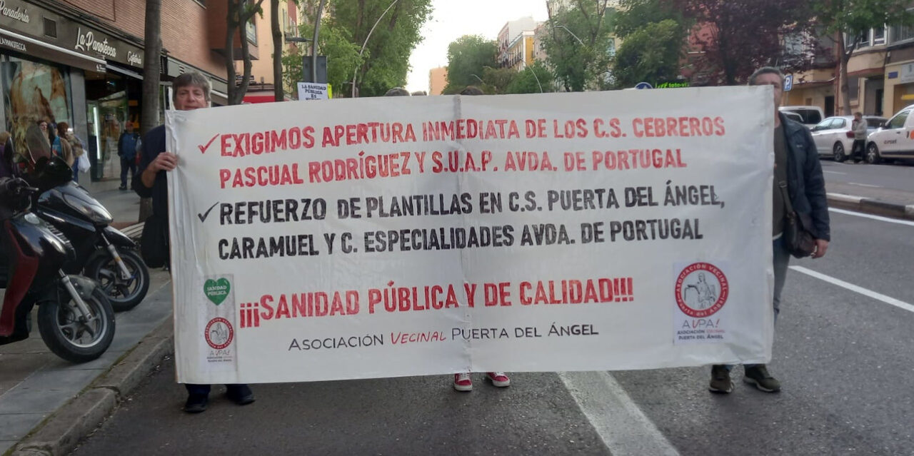 Manifestación por la reapertura de las urgencias de la avenida de Portugal de Madrid