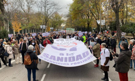 Este domingo, Madrid acoge la 100 Marea Blanca contra el deterioro de la sanidad pública