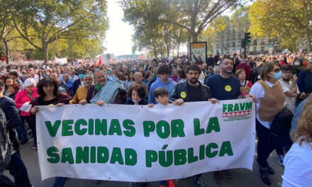 La FRAVM llama a desbordar el centro de Madrid este domingo en defensa de la sanidad pública