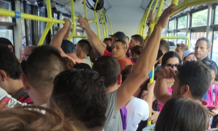 Cierre de la línea 1 de Metro: las asociaciones vecinales piden al Consorcio que el servicio especial llegue hasta Sol o Cibeles