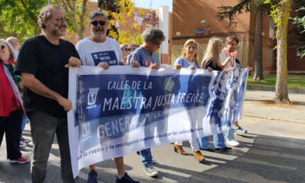 Únete a la cadena humana por Justa Freire