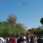 La Plataforma contra la ampliación de Barajas se moviliza frente al ruido generado por el aeropuerto