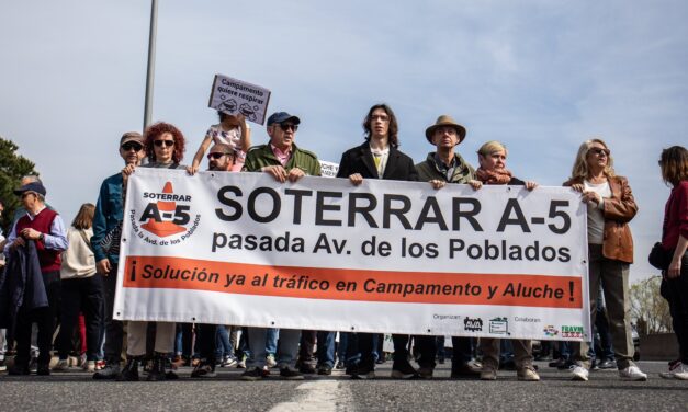 Las asociaciones vecinales de Campamento y Aluche vuelven a manifestarse para solicitar al Ayuntamiento el soterramiento de los 700 metros de la A5 por los altos niveles de contaminación y ruido